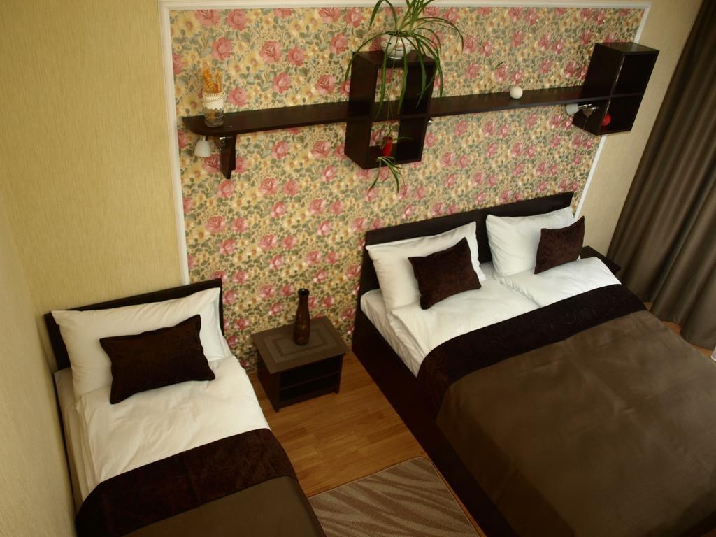 Leon Hotel Lviv Eksteriør billede