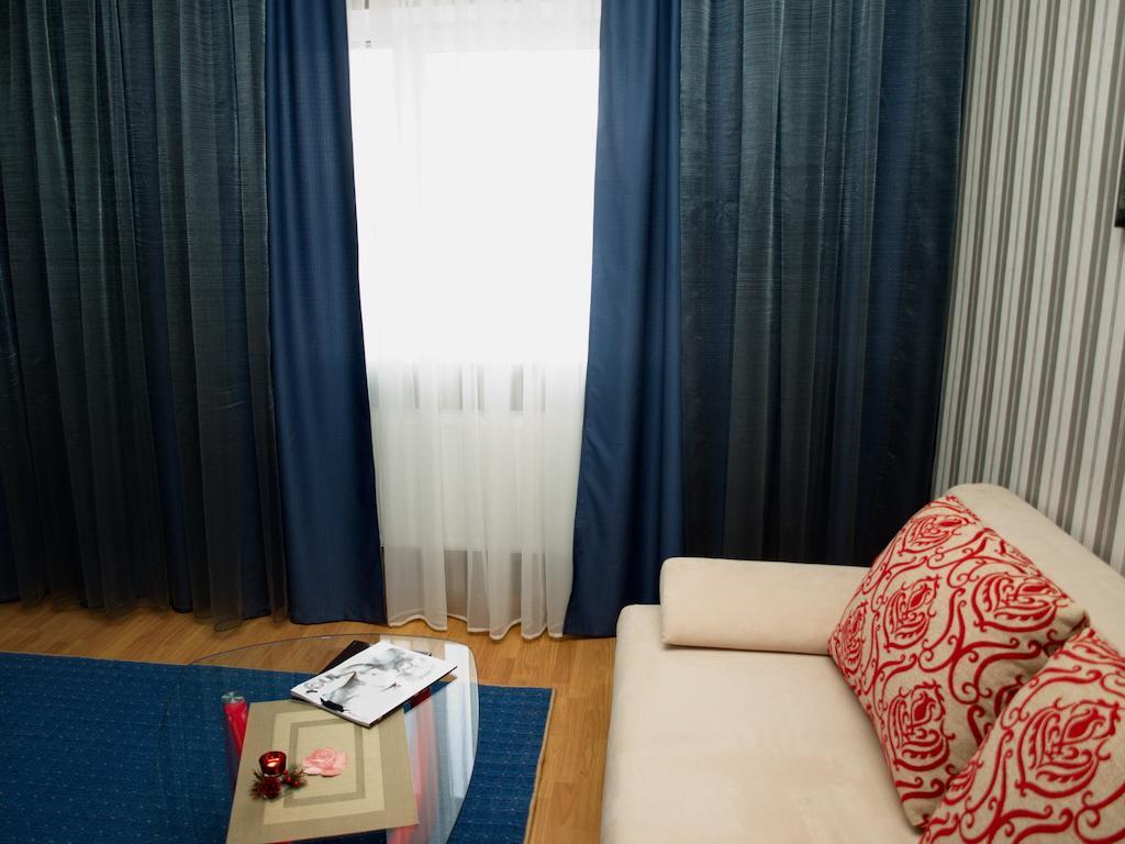 Leon Hotel Lviv Værelse billede